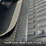 Thanh chặn ngăn cách