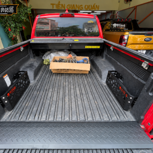 Hộc đựng đồ thùng xe bán tải Titans4x4 trên Ford Ranger
